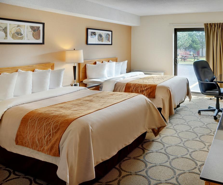 Quality Inn North Bay Room photo